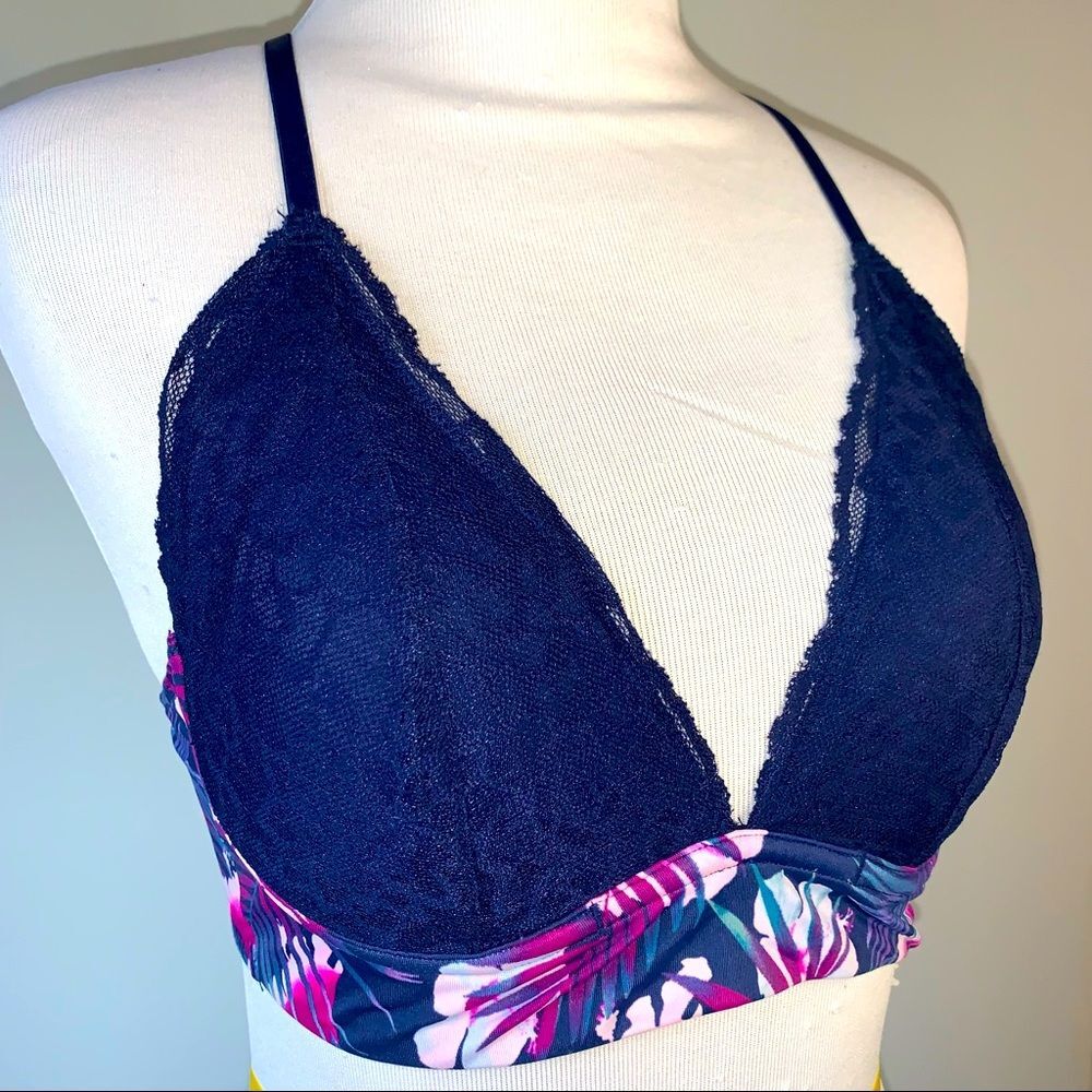VS PINK Small Lightly Lined Tropical Floral Navy Lace Bralette Valentine’s!